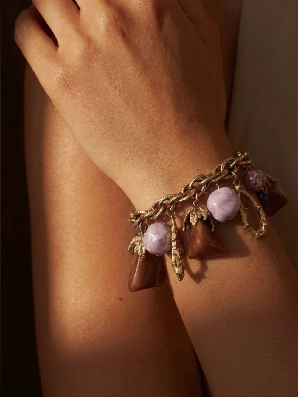 Vintage Marbled Bakelite & Lucite Chunky Charm Bracelet